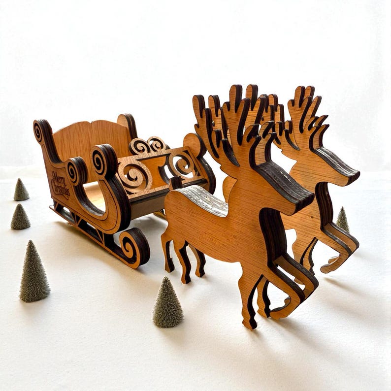Wooden Santa Sleigh and Reindeer Set, Fully Assembled Christmas Table Decoration — photograph 1