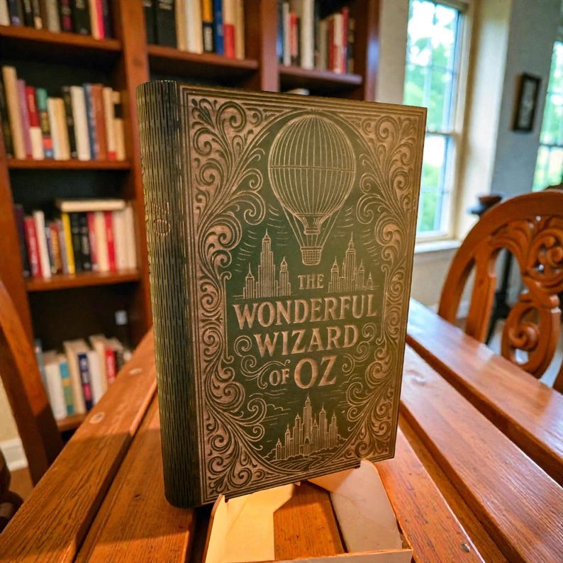 Wizard of Oz Book-Shaped Keepsake Box, Personalised Wooden Literary Gift — photograph 1